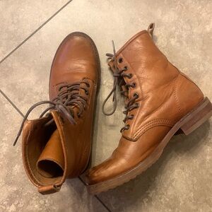 Frye brown lace up boots. Size 8. Genuine leather